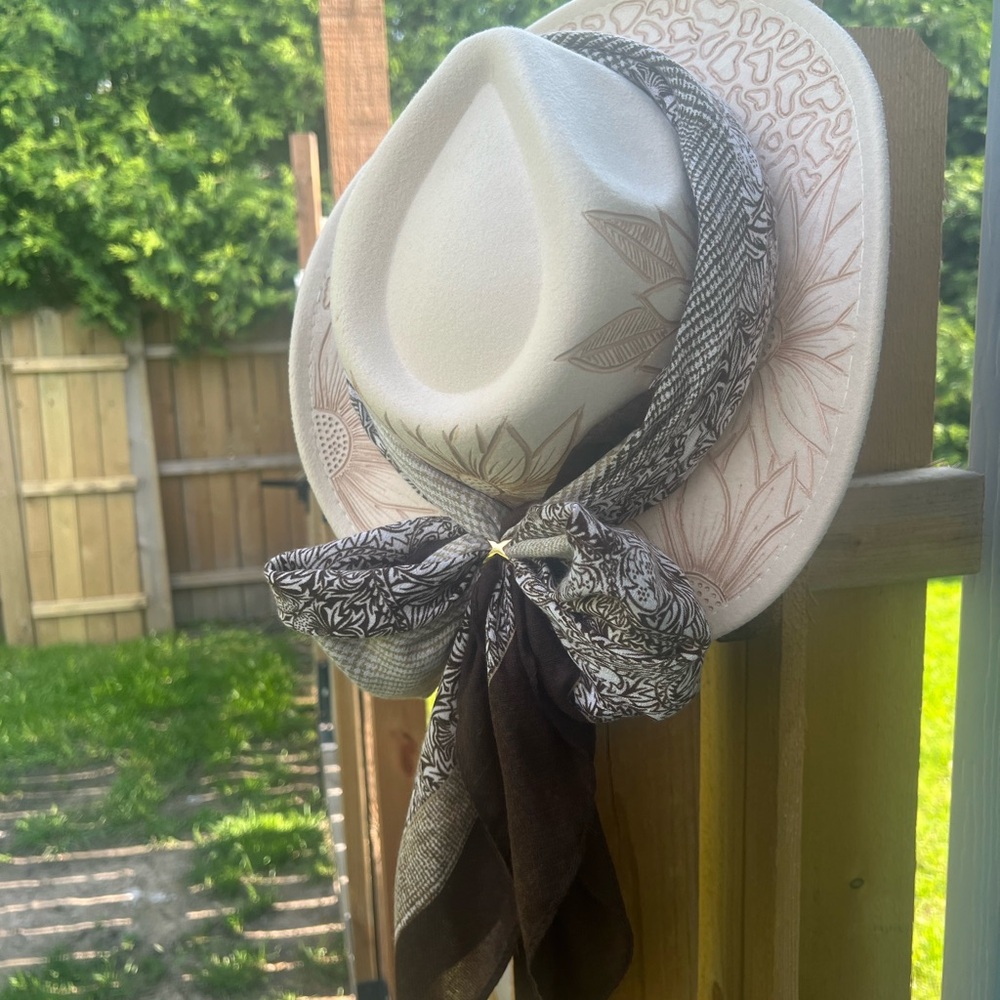 Hand burned hat